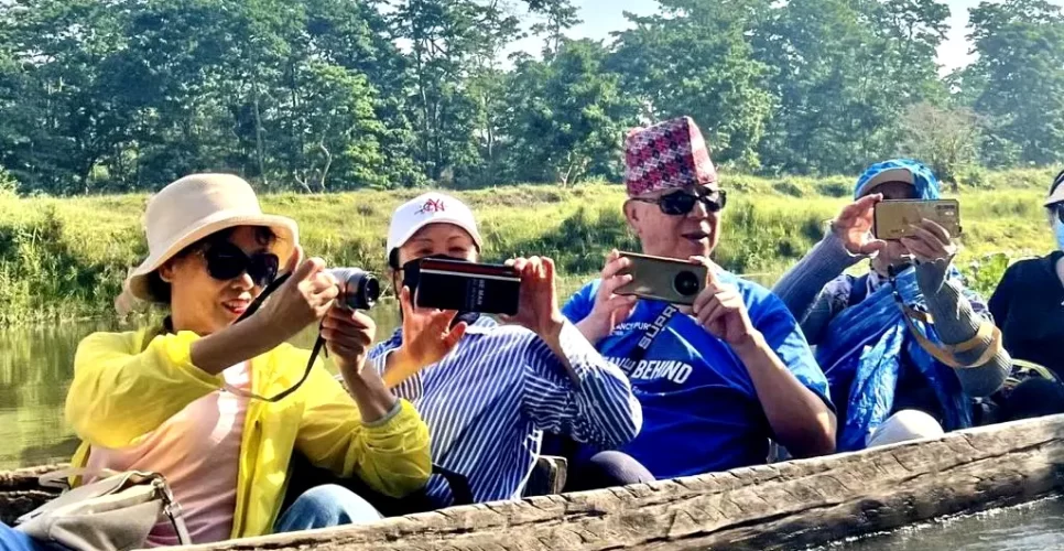 Canoeing at Chitwan National Park