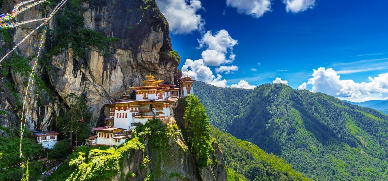 Bhutan 6 nights 7 days Luxury Tour